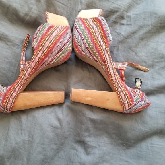 Jeffrey Cambell Foxy Multicolored Canvas Chunky Heels - Picture 7 of 7